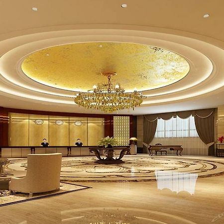 New Beacon Runfeng International Hotel Vuhan Dış mekan fotoğraf